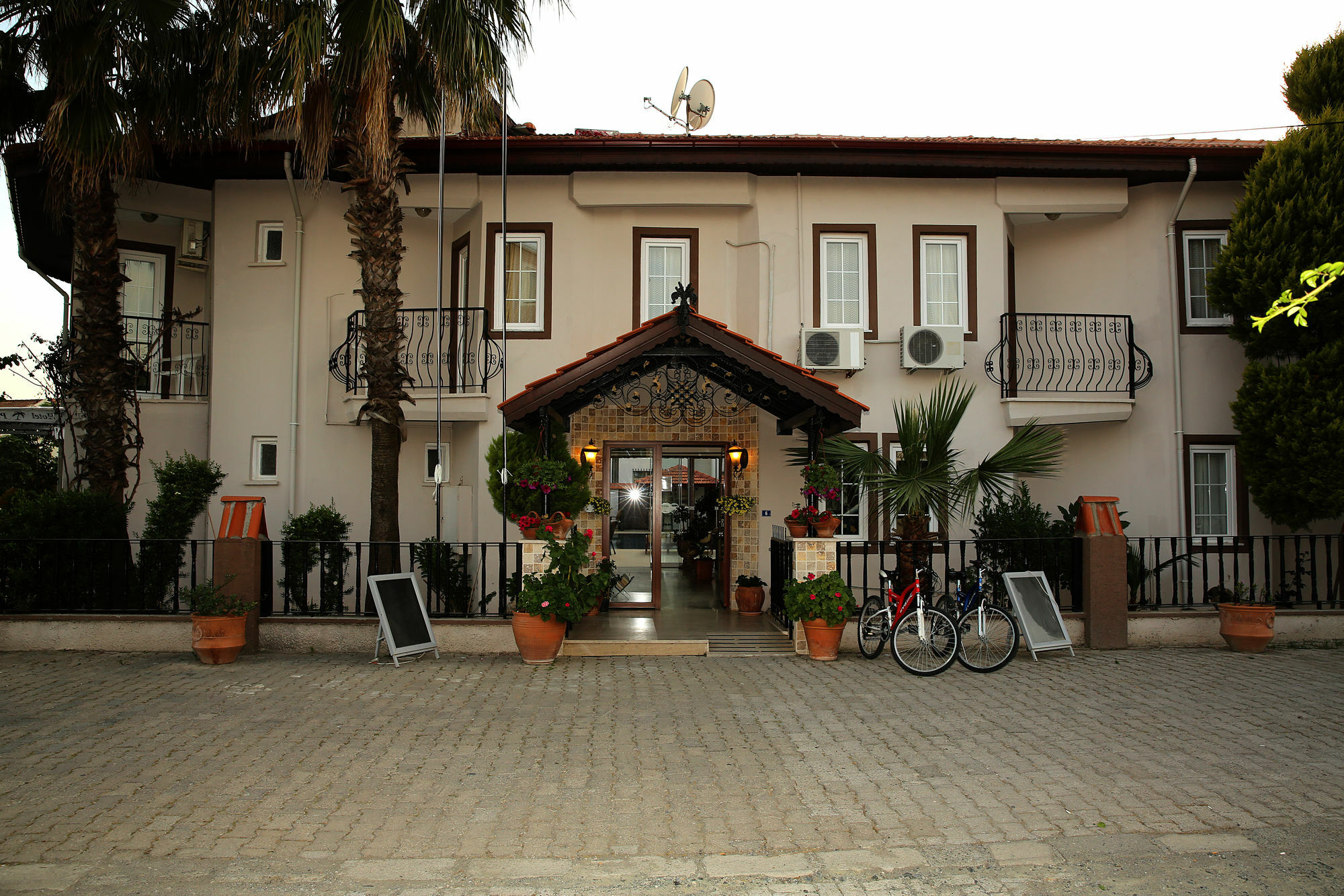 Eon Dalyan Boutique Hotel Extérieur photo